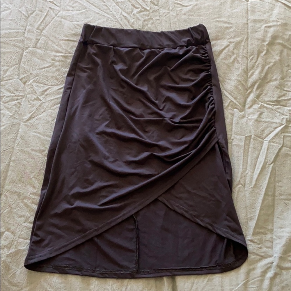 black skirt